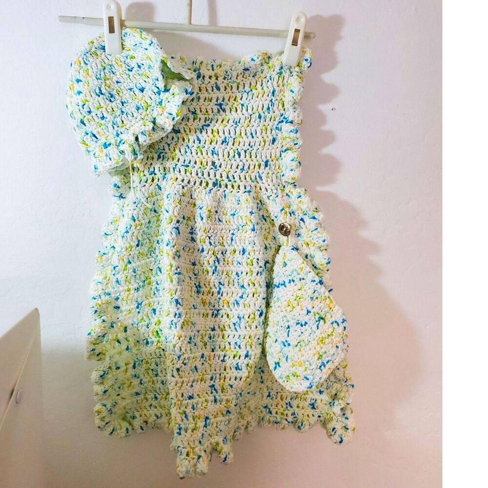 Hand Crocheted Apron for 2T-4T with cap and Dish cloth Mom's Little Helper